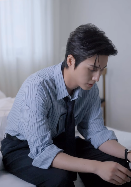 tokkintopil's tweet photo. i'm sorry for saying this but you're so hot 😭 https://t.co/haFQ3dGTnf