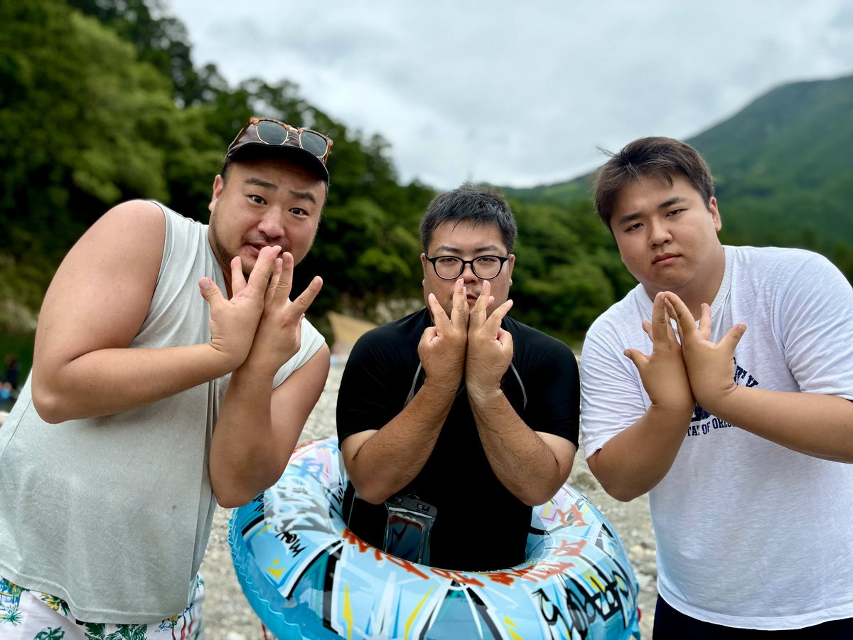 mapetope's tweet photo. と言うことで最近の写真に変えときます

ほーほっしおういしーせうーま

てかなんでみそかずそんなに目がきゅるきゅるしてんの？？？？

#新しいプロフィール画像 https://t.co/PRVQkKjybE