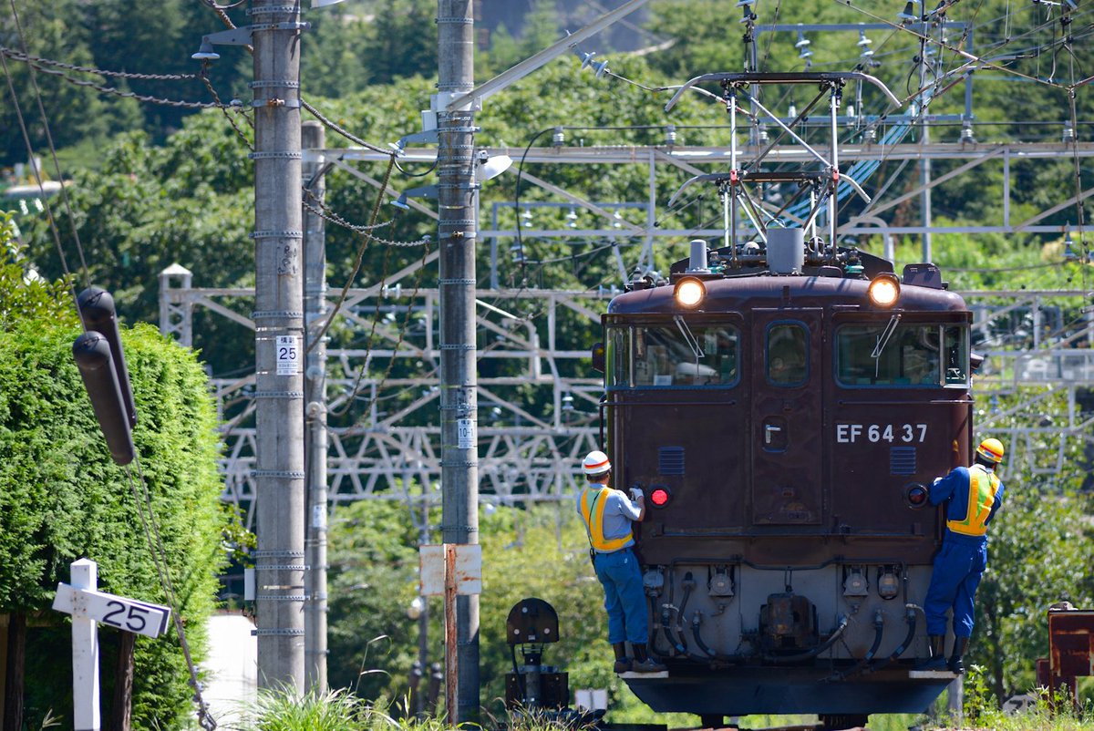 mountain_115's tweet photo. 初狩の駅舎が建替みたいですね。
比較的簡素な造りですが、個人的に好きな駅でした。
スイッチバック廃止、無人化、駅舎の建替。段々と工臨が走っていた風景が過去のものに。 https://t.co/7CuUflnpds