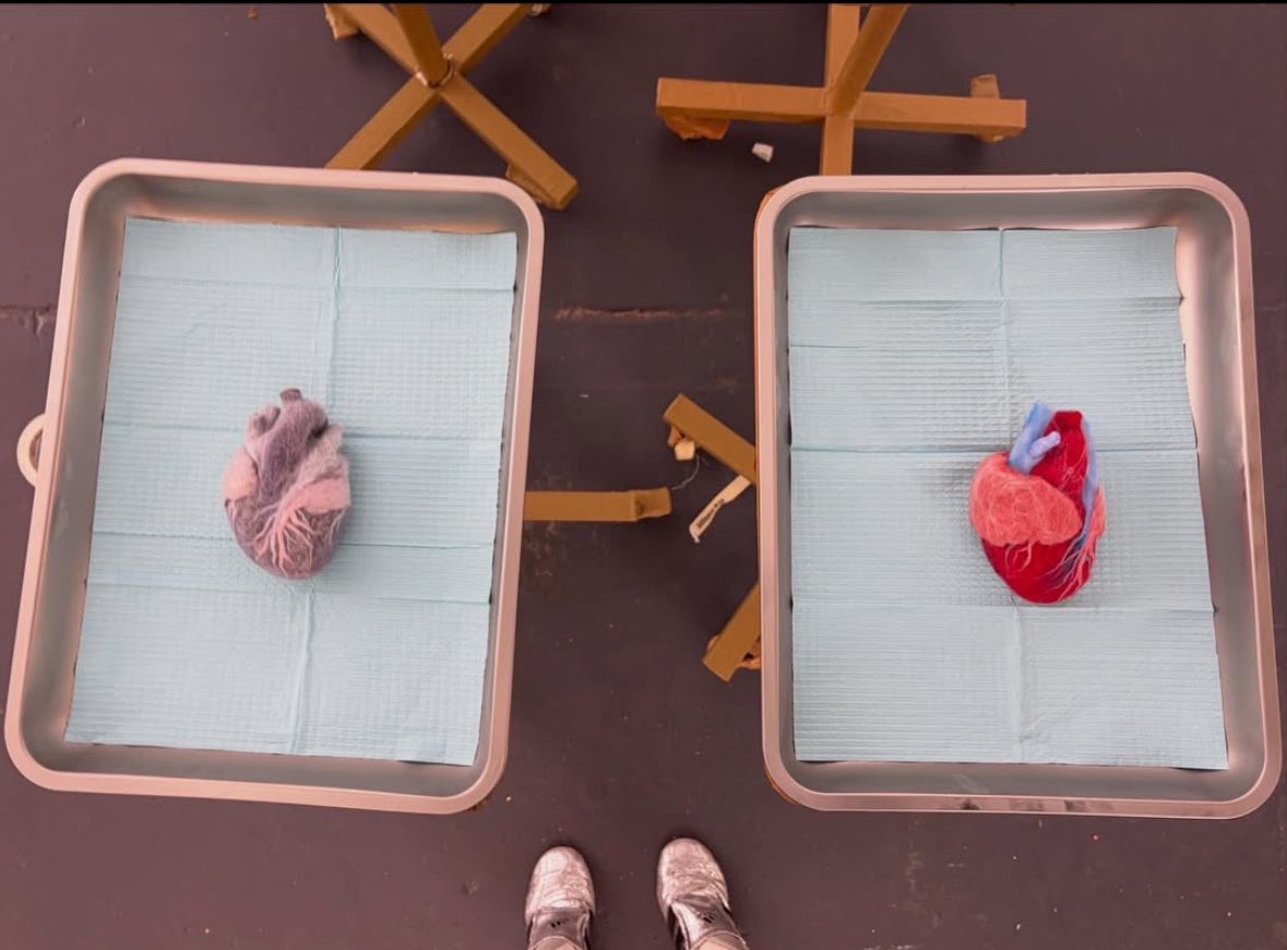 sourclois's tweet photo. music video of the year https://t.co/C2X3LxQT3Z