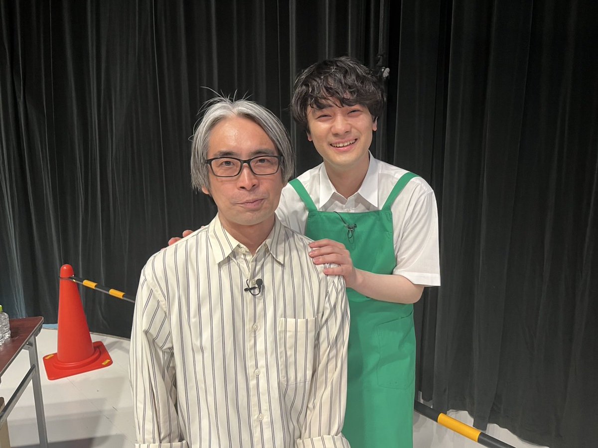 enjin_kootaroo's tweet photo. 水曜日のダウンタウンありがとうございました！！

蓮見くんとコントできてめちゃめちゃ楽しい時間でした！！命救われました〜！！

蓮見くんマジでありがとうございました！！

またライブしましょう！！ https://t.co/UYOkBkd9OI