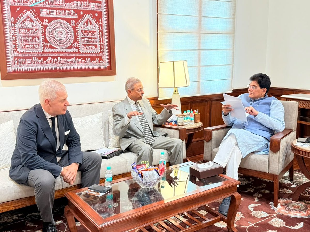 PiyushGoyalOffc's tweet photo. Minister @PiyushGoyal held a productive interaction with Mr. Harsh Pati Singhania, Chairman, International Chamber of Commerce (ICC) and John W.H. Denton AO, Secretary General, ICC.

The discussion focused on strengthening global trade and investment, promoting a rules-based multilateral trading system, enhancing collaboration with the global business community, improving the ease of doing business and exploring new opportunities to deepen India's engagement with international industry and commerce.