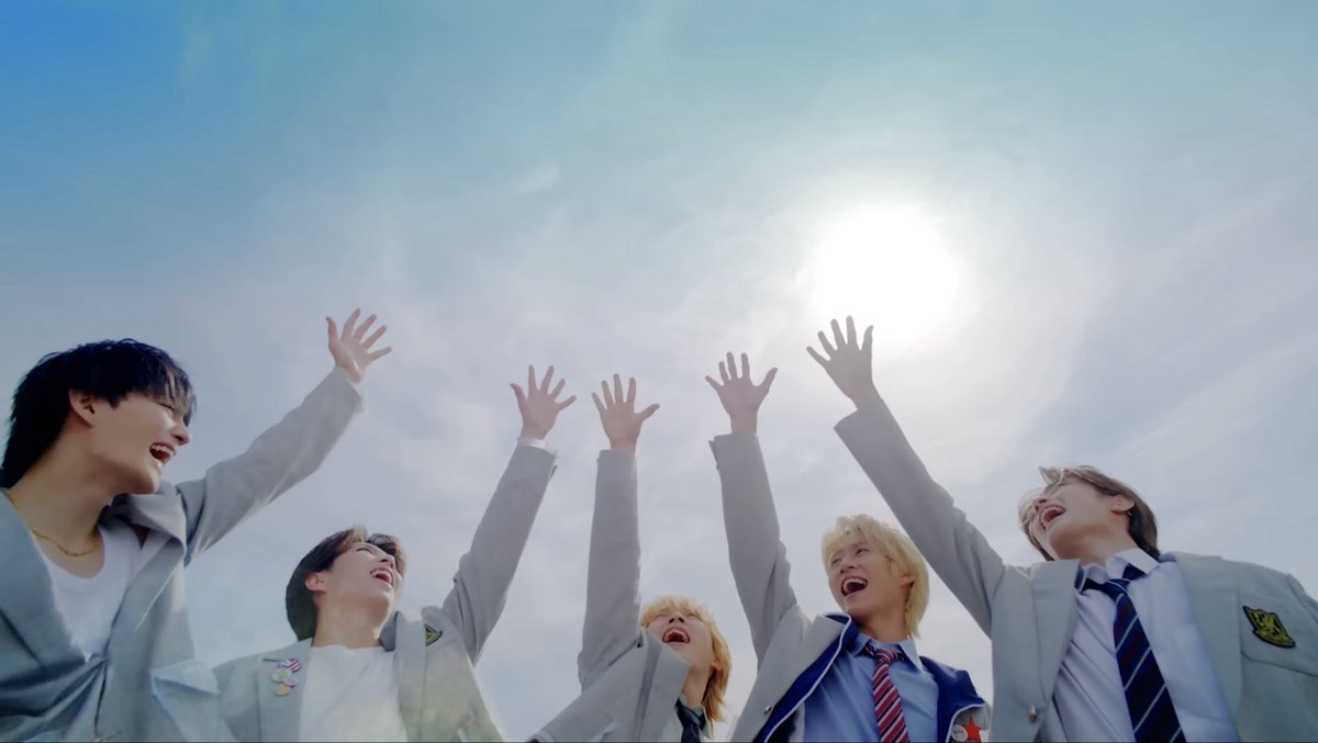 icic__rr's tweet photo. 吉田さんのファンの方々って吉田さんのどの髪色が好きなんだろう、、
私はアオノオトの金髪ふわふわウルフの吉田さんが大好きです。
アオノオトがイイじゃん好き滅の間にあったことを世間が知ってこの金髪ふわふわウルフの吉田仁人を見てほしい。
#アオノオト　#吉田仁人 https://t.co/IMpHgg6YpK
