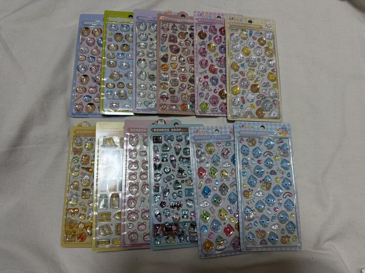 _ishin_01's tweet photo. 【買取・交換】
シール ボンボンドロップ ボンドロ プチドロ 立体 オリジナル たまごっち ちいかわ お茶犬 ノンタン しずくちゃん

譲):画像1~3枚目

求):定価+梱包費(50円)+送料
1枚目は、2.3枚目から各1点以上

ご気軽にお声がけください！

郵送📮 https://t.co/0DhLnmRZiL
