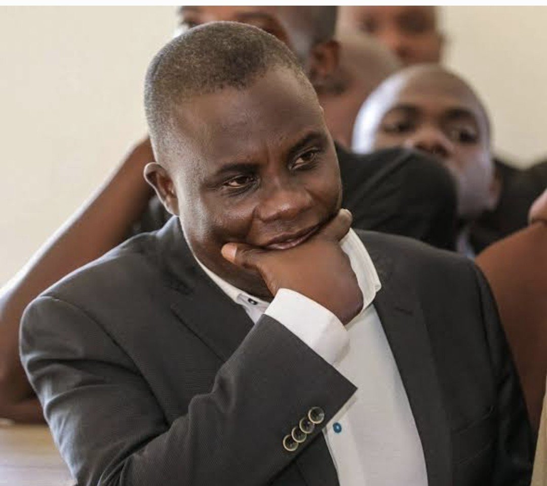 DavidLRubongoya's tweet photo. The High Court says it cannot issue a Habeas Corpus for Hon. Muwanga Kivumbi until it is satisfied who is holding him, after police denied having him in their custody. The court has instead issued an order directing the police to investigate 'his whereabouts' and report back within 7 days. Today marks 12 days since Hon. Muwanga was abducted in broad daylight. Adding the state 7 more days to investigate and report back gives them up to 19 days holding him incommunicado in the most blatant, crude violation of his rights. The matter stands adjourned up to 29th! 
#FreeUgandaNow