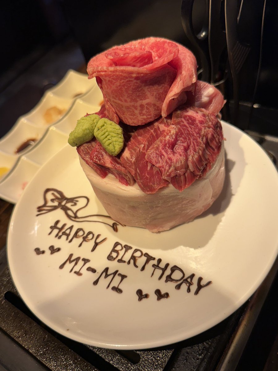 mi__mi0311's tweet photo. ちゃんちゃんさんばーすでー！🎂

0時にお祝いできたー！🙌🏻
会えてなくて写真ないから去年のみーみの誕生日の写真貼っとくね🤳✨

ごはんの約束もしたし台湾行く約束もできた❕みんな写真待っててね🫪🎀

ちゃんちゃんさんにとって素敵な一年になりますように🌟
お仕事無理しすぎないでね( ߹꒳​߹ ) https://t.co/MsZePsqGpJ