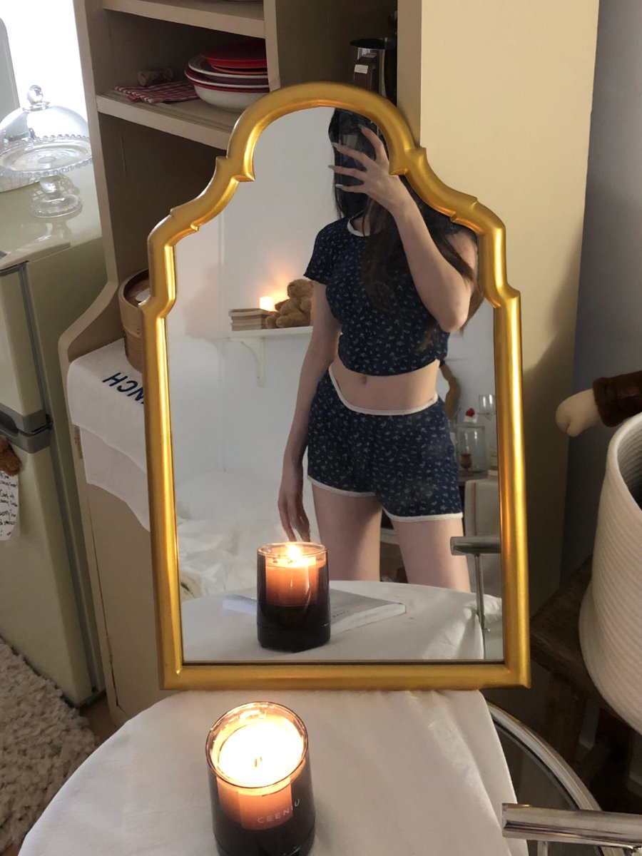 BBJfWtq5a7Zwzns's tweet photo. Small tweak, big win! Swap 10 mins of late-night scrolling for gentle stretching + a cup of warm milk. Sleep quality up, energy levels soaring the next day! ， https://t.co/vPTAdTc7Ru