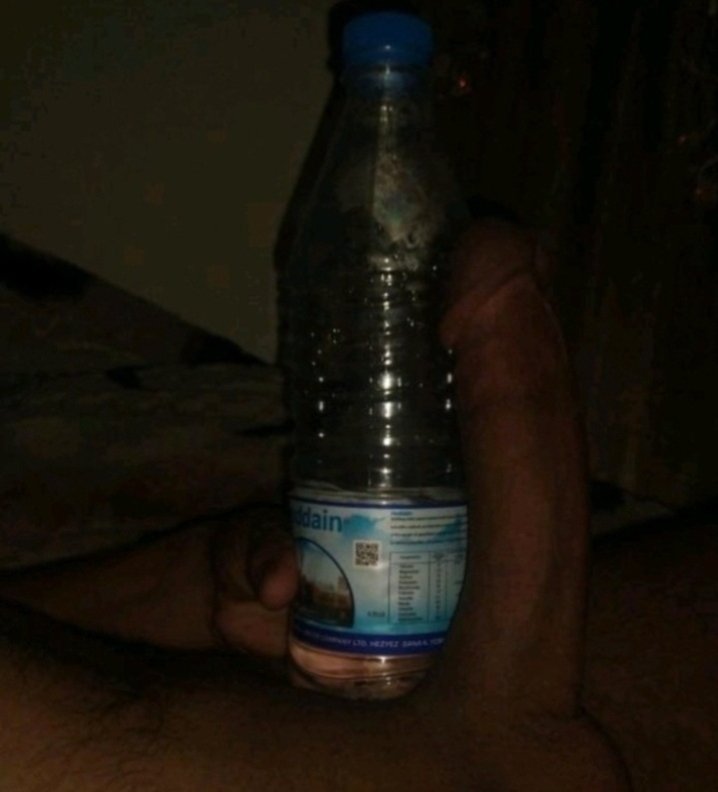 swn155's tweet photo. @rst5o انا وقت النيك اتعب ماافضي سريع اجلس بالاول 30دقيقه وبعض الأوقات 35دقيقه وافضي ومايرضا ينام واوصل بالنيك لمن افضي الثاني نفس الاول بعض الأوقات مايرضا ينام الا بعد الثالث وراتاح شويه ويرجع وانزل كثير https://t.co/k43blSG6ML