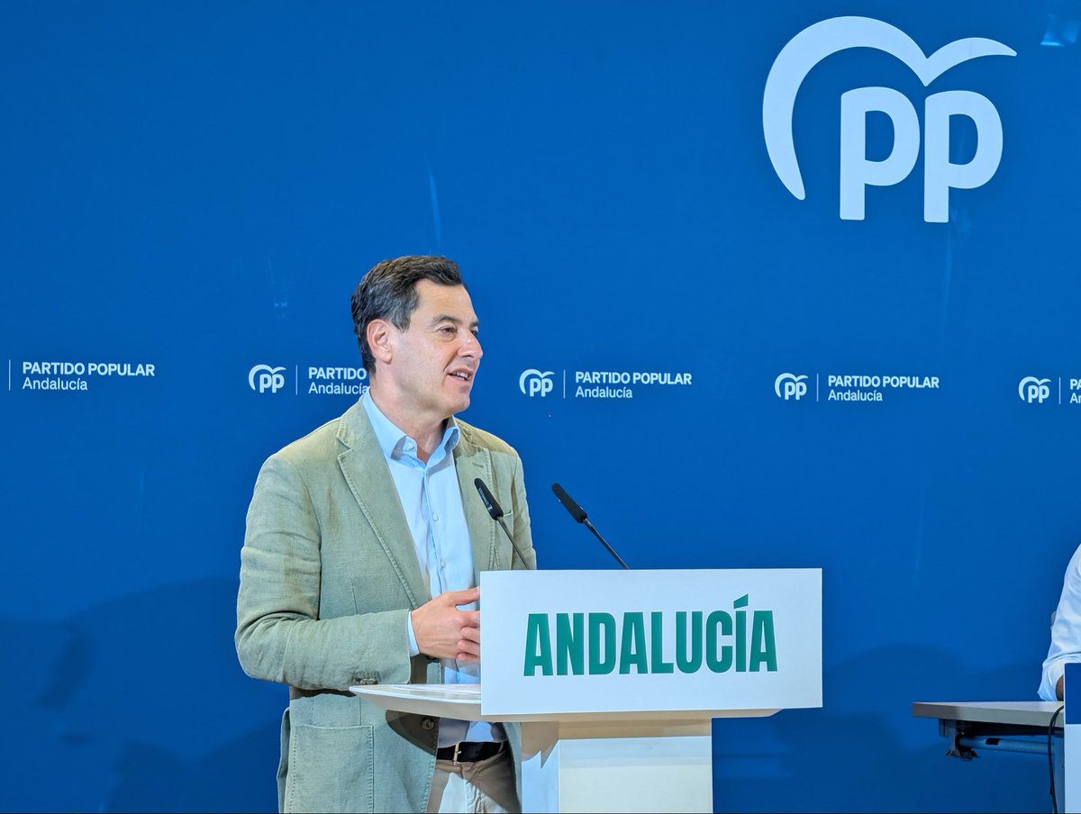 RicardoS2019's tweet photo. Frente a un gobierno sanchista que agoniza acorralado por la corrupción, Andalucía continúa imparable de la mano de @JuanMa_Moreno.

Sigamos trabajando por Sevilla, nuestra razón de ser.

Sigamos avanzando por y para el liderazgo de nuestra tierra.

📸 Junta Directiva Autonómica https://t.co/lLKvTmtzOI