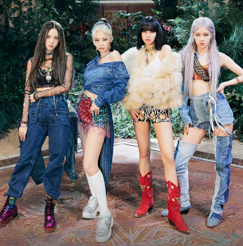 AboutMusicYT's tweet photo. BLACKPINK and NCT DREAM both made their debut on this month 10 years ago. https://t.co/JphPGoEZB7