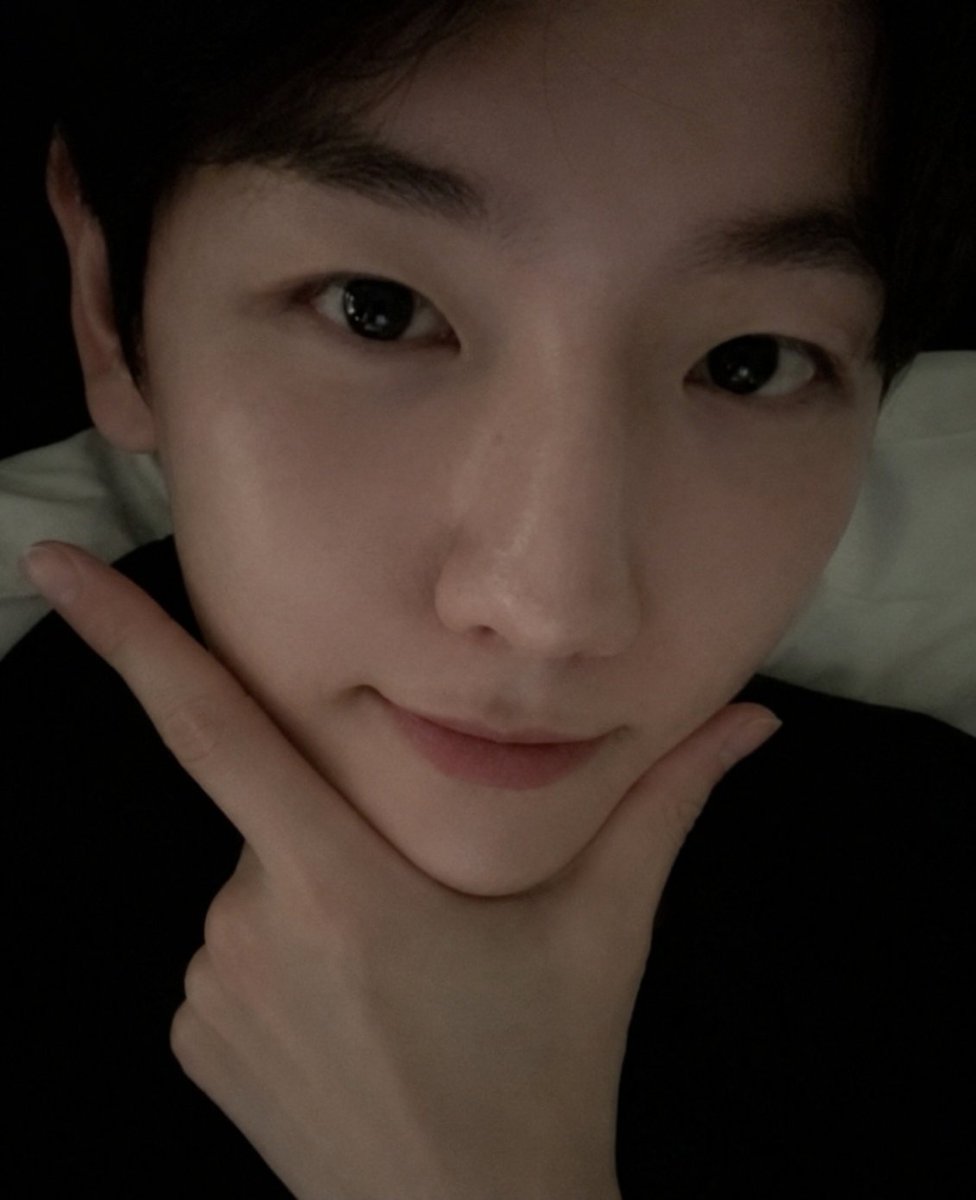 kyoongluverz's tweet photo. Today too, i love you.💞 https://t.co/FkfEwUwD1Q