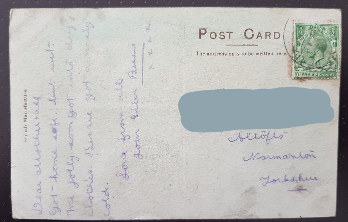 DaisyShylass's tweet photo. Vintage postcards from the WWI era, which I found yesterday.
Info in ALT.
The Mizpah one was sent from my great grandma to my great grandad in France before he was killed in action - he had given her a Mizpah locket when he left. 😢
#VintageShowAndSell #History #Postcards #WWI https://t.co/OEM3Bt66eb