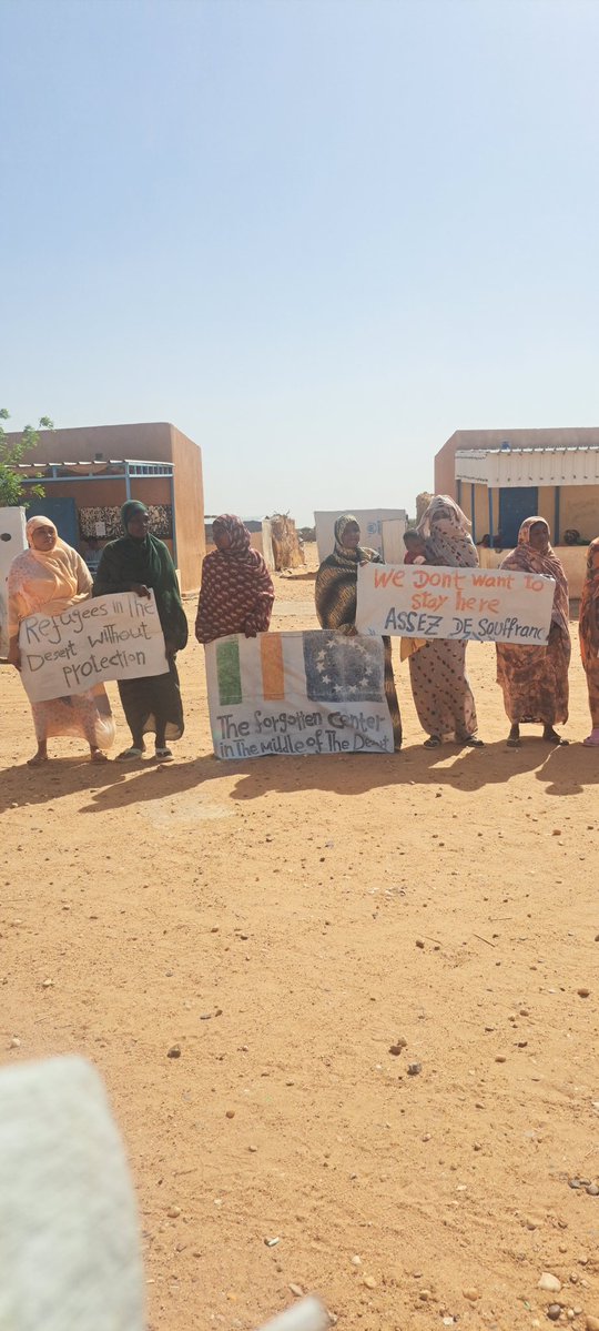 refugeesniger's tweet photo. 🚨@Refugees at the #Agadez humanitarian center are suffering from neglect by the humanitarian organizations mandated to protect them.
🆘Day 668 of peaceful protest.
@_AfricanUnion @UNDP @antonioguterres @UNHumanRights @FAttidzah https://t.co/mG9c1lFIXx