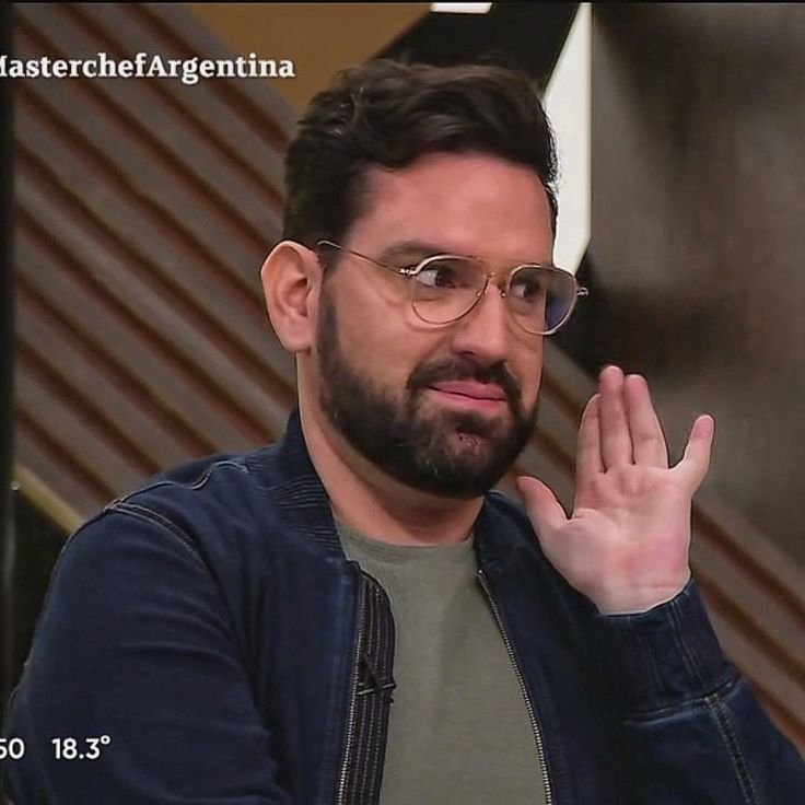 Niix172's tweet photo. @sturniolosgrl Alguien que les corte la luz un toque asi dejan de decir pelotudeces un rato porfa https://t.co/J90fW5DKbB