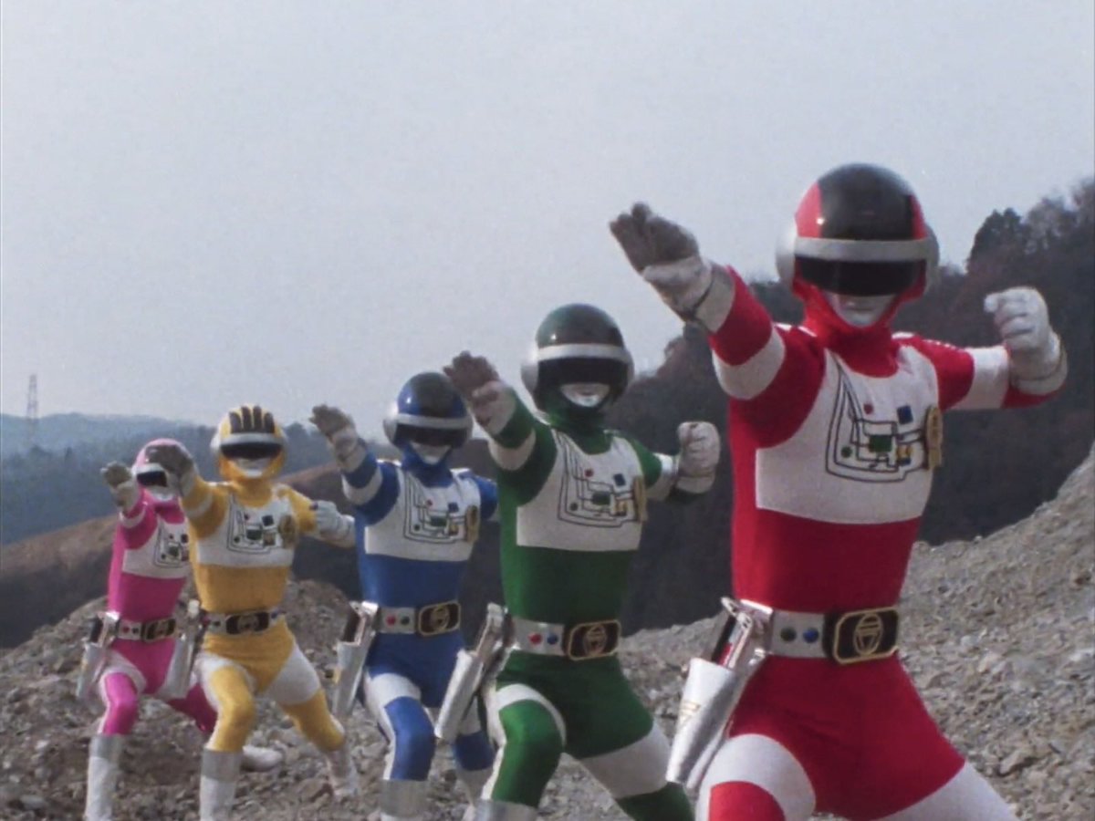 DonJokerr's tweet photo. “What if we did the Denziman suits but better?” - someone at Toei probably https://t.co/M83W5CZofZ