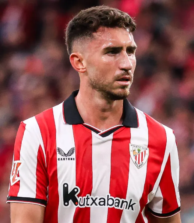 AthleticXtra's tweet photo. 🚨🚨 Edin Terzic, sobre Laporte y el Barça: "No es una historia nueva con un nombre diferente".

[vía @alfonsoherran] https://t.co/oaDa2F0YlD