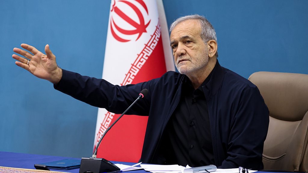 KachalCheshmAbi's tweet photo. غیرتی که رئیس جمهورمون روی سایت فردوسی پور داره، اگه روی سایت های فردو و نطنز داشت، وضعمون این نبود. https://t.co/NMlXnW0gTh