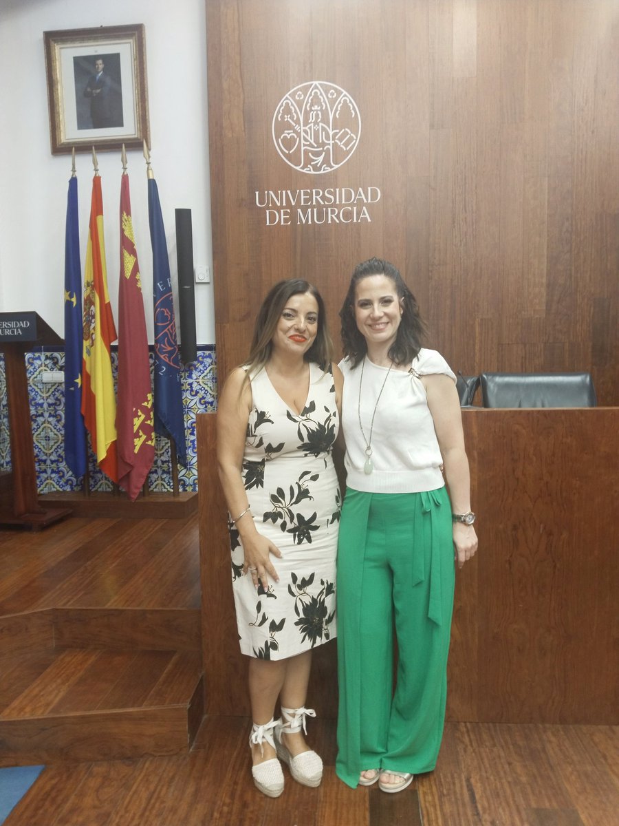 blinsua15's tweet photo. Hoy he tenido el honor de intervenir como miembro del tribunal de la tesis doctoral dirigida por la profesora Elisa Cuadros (22/7/2026). Una alegría reencontrarme con amigos y buenos compañeros de la Universidad de Murcia 🥰 https://t.co/z2vXrTkAvb