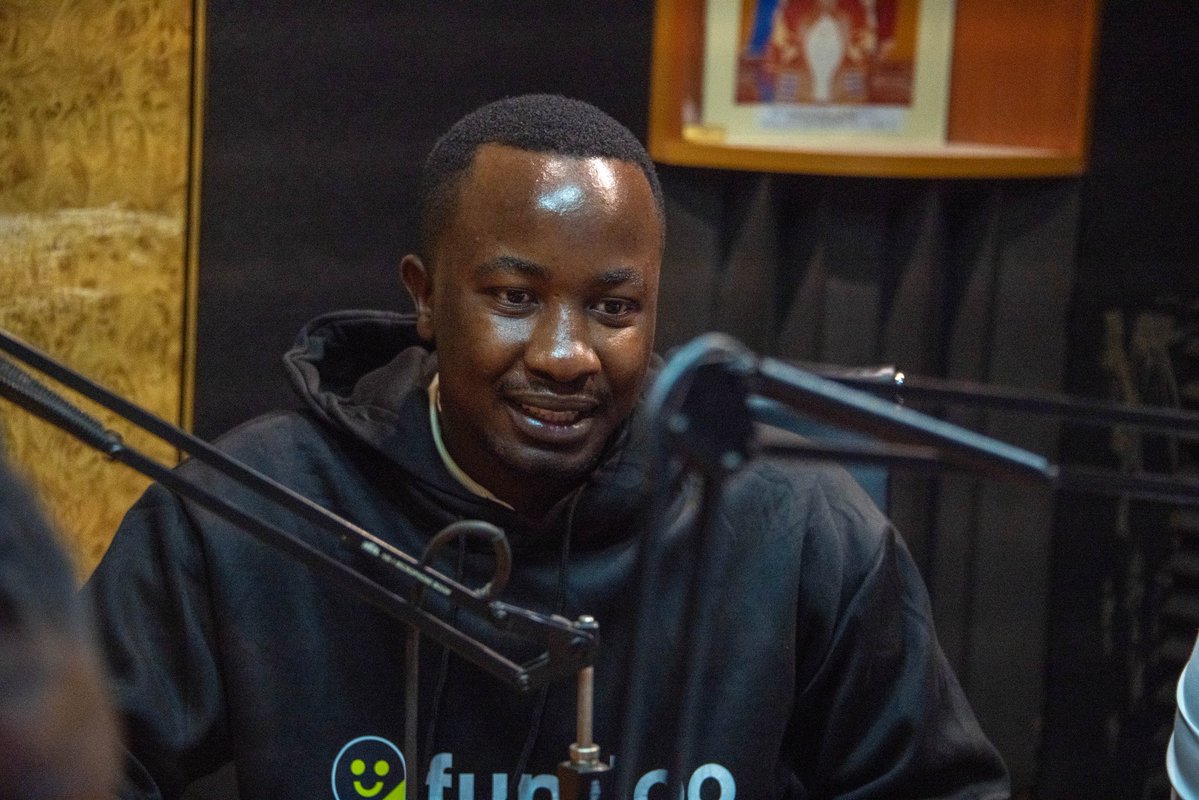 volcanoenergyug's tweet photo. Africa forward!!, Because it’s our responsibility to sensitize our people, in partnership with #UNICEF, VOLCANO ENERGIES, #GREENPAL INITIATIVE, #FRESH-YARD. @superfm. https://t.co/bQHi3H8EAu
