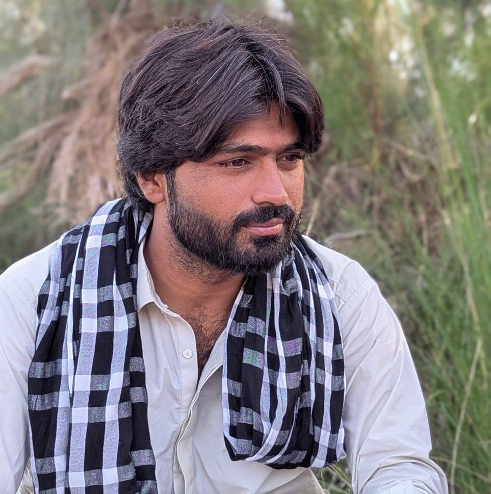 bibis6787's tweet photo. When justice is denied, responsible journalism becomes more important than ever. We urge journalists to amplify this call for truth and accountability. #ReleaseAsifBaloch

@AsadAToor 
@VeengasJ https://t.co/gvRHH76QTE