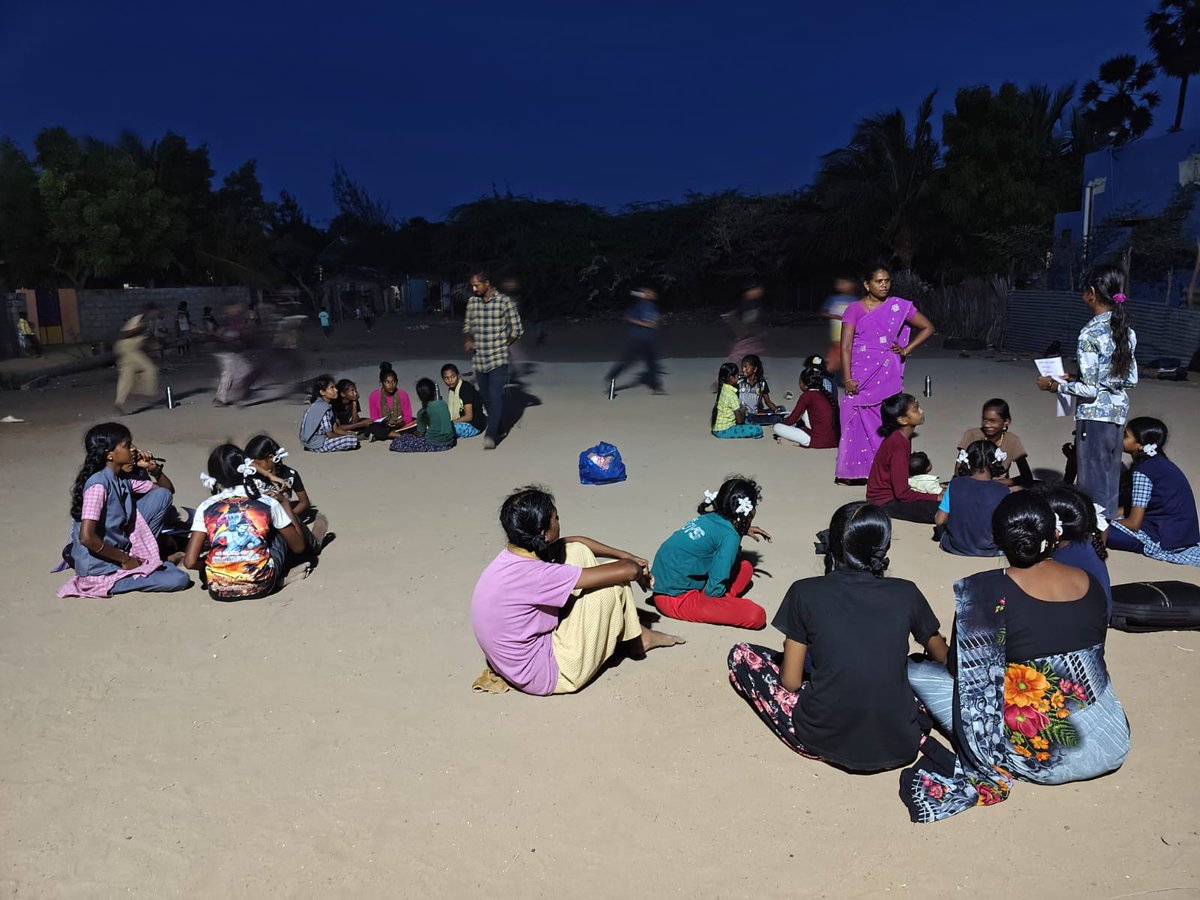 padgom2024's tweet photo. 🌱 PAD conducted an Adolescent Rights Awareness Program at Keelamundhal Village, empowering adolescents through sessions on child safety, the POCSO Act, and violence prevention. Together, we're building safer communities where every child can grow with confidence and dignity. 💙 https://t.co/6R0izSpiDP