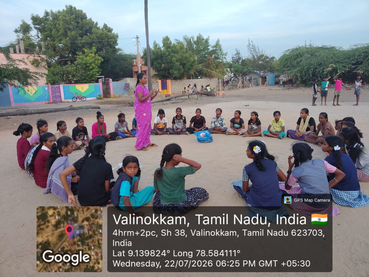padgom2024's tweet photo. 🌱 PAD conducted an Adolescent Rights Awareness Program at Keelamundhal Village, empowering adolescents through sessions on child safety, the POCSO Act, and violence prevention. Together, we're building safer communities where every child can grow with confidence and dignity. 💙 https://t.co/6R0izSpiDP