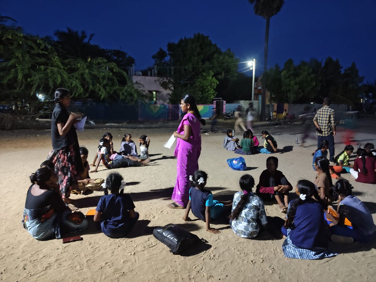 padgom2024's tweet photo. 🌱 PAD conducted an Adolescent Rights Awareness Program at Keelamundhal Village, empowering adolescents through sessions on child safety, the POCSO Act, and violence prevention. Together, we're building safer communities where every child can grow with confidence and dignity. 💙 https://t.co/6R0izSpiDP
