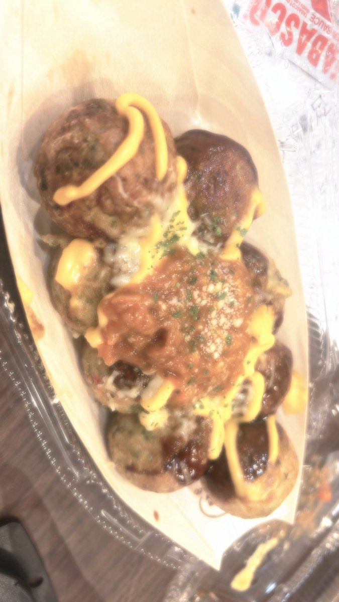 aqw__22's tweet photo. 一昨日❕
一緒にたくさん待ってくれた方も❕たこ焼き屋さんの方も❕この前ぶりだの方も❕いつもみるさんを助けてくれるいつもさんも❕たくさんお話ありがと❕乾杯も差し入れも遠隔乾杯も😭🎶
とてもツイートするの忘れていた🙇🏻‍♀️🙇🏻‍♀️🙇🏻‍♀️🙇🏻‍♀️🙇🏻‍♀️ https://t.co/c2oYHZvZPr