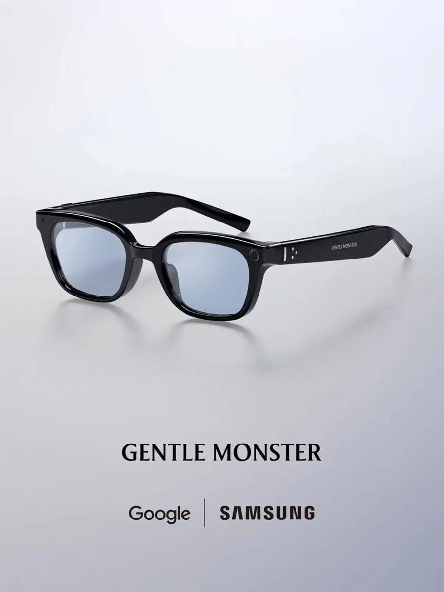 keishanikitaa's tweet photo. Okay but the Warby Parker and Gentle Monster intelligent glasses are actually CUTE?! 😭✨ Timeless design meets Galaxy AI, giving you hands-free help, everyday convenience, and effortless style all in one iconic accessory. 🤍👓 #GalaxyUnpacked #GalaxyAI #AD https://t.co/jJy3M4JA8z