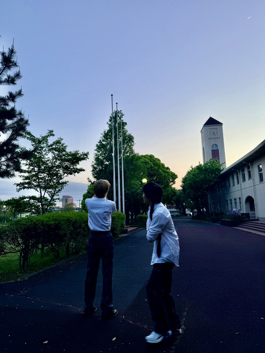 mokudai_kazuto's tweet photo. ドラマNEXT『君は夏のなか』第4話ありがとうございました!!

千晴から届いた1通の手紙。
次回、注目の5話。ぜひ！

見逃し配信はこちらから!!
▶︎ https://t.co/3v3Wm5rUkL

📸おっくんもっくん

#ドラマ君夏
#杢代和人
(mg) https://t.co/X1SIyLuhY7