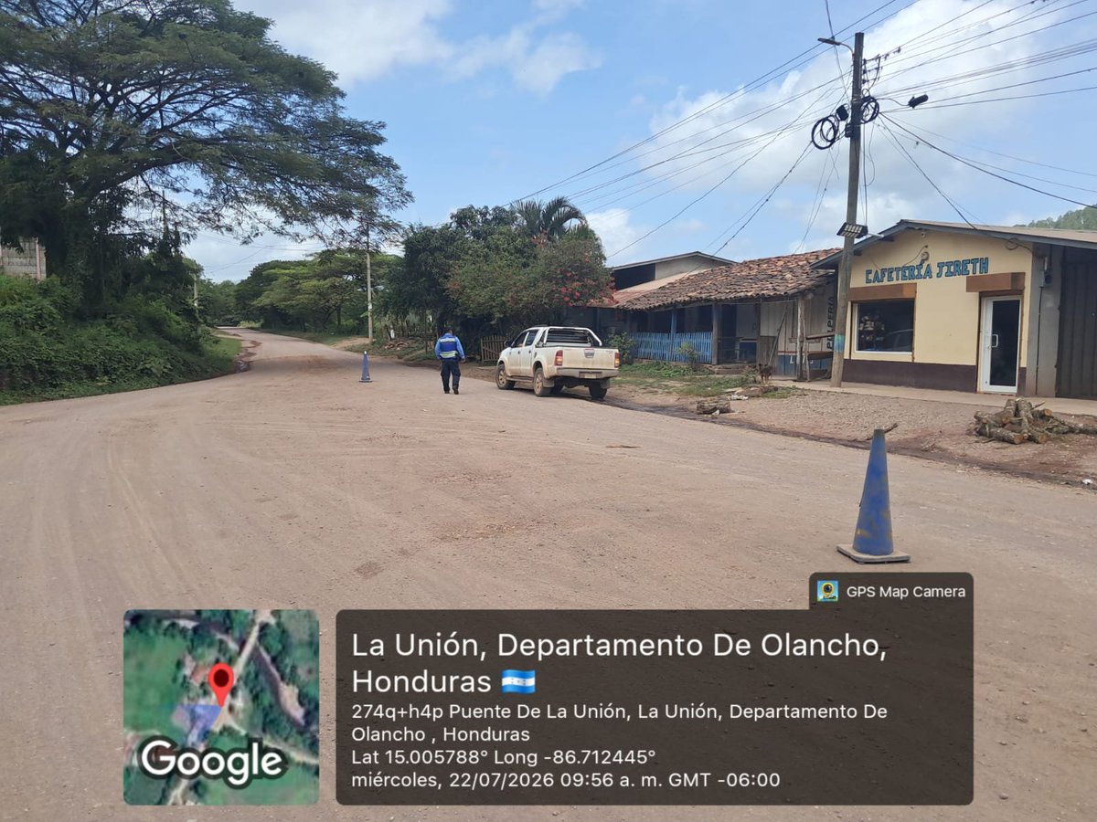 dnvt_honduras's tweet photo. 🚨#Operatividad🚨
La #DNVT realiza operativo móvil de prevención y disuasión de accidentes de tránsito en el eje carretero principal RN-41 en la Unión, #Olancho objetivo de brindar servicio comunitario, proteger la vida de las personas y prevención de accidentes viales
#DNVT https://t.co/f809m5Y6tw
