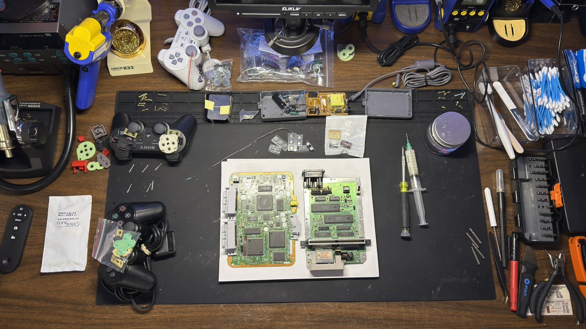 pocketmodz's tweet photo. Current work flow for today. #psone #nes https://t.co/rQngWCDE66