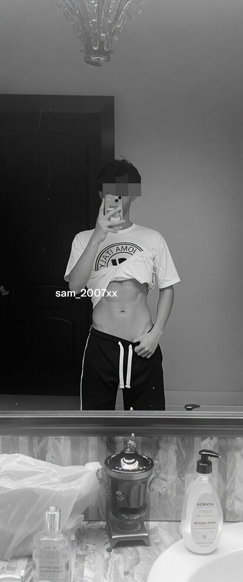 Sam_2007xx's tweet photo. 🙄😋 https://t.co/tkWerBYZcr
