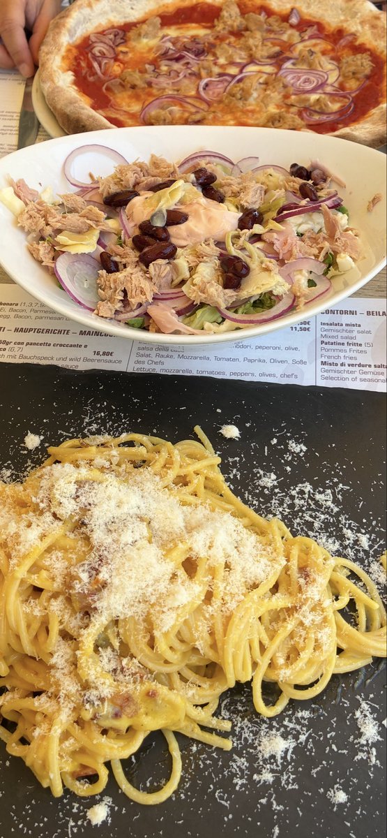 Martin741972's tweet photo. Eet smakelijk 😋 https://t.co/tez28AdvBU