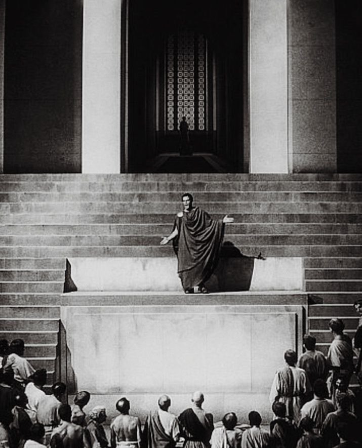 ConsulofRome_'s tweet photo. Five smaller history accounts you need to be following:

@Historianluce 

@RFrontdeBoeuf 

@ChronicleofRome 

@HellenicHist0ry 

@SPHistoriador https://t.co/4kjJ7nbMhz