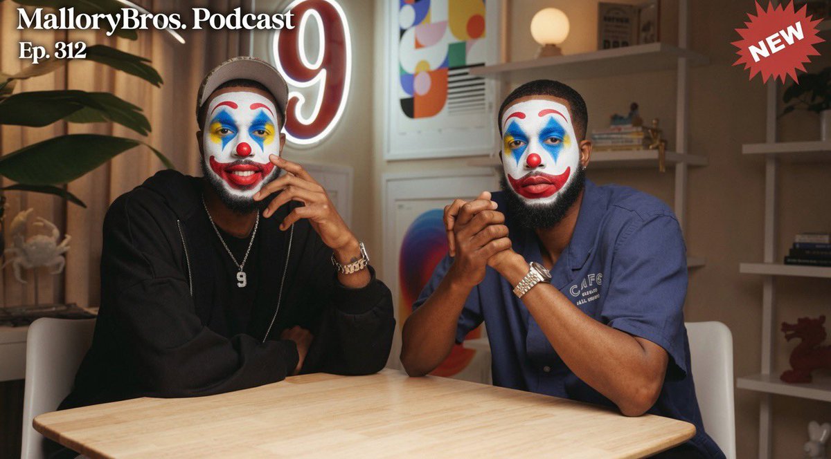 play2blue's tweet photo. You &amp; your clown ass brother goofy af. Grown ass men up disrespecting a black woman for doing NOTHING. Weak ass podcast talking a bunch of bullsh*t  @spiketeejoint https://t.co/8jNpncvJii