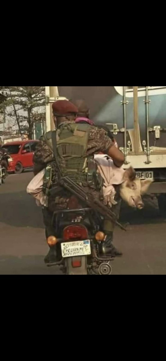 Bwegera's tweet photo. @africans816671 @FabRugumire The poor always dream about having a good meal. Just look at these fighters—they keep dreaming of capturing Kigali. https://t.co/LJnl1JYZmi