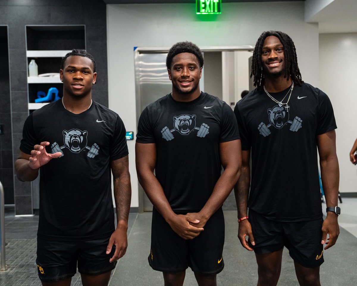 BUFootball's tweet photo. Brothers in Christ 🙌

Proud of these three men and the decision they made to publicly declare their faith through baptism ✝️ https://t.co/bw1WaAaz0Y