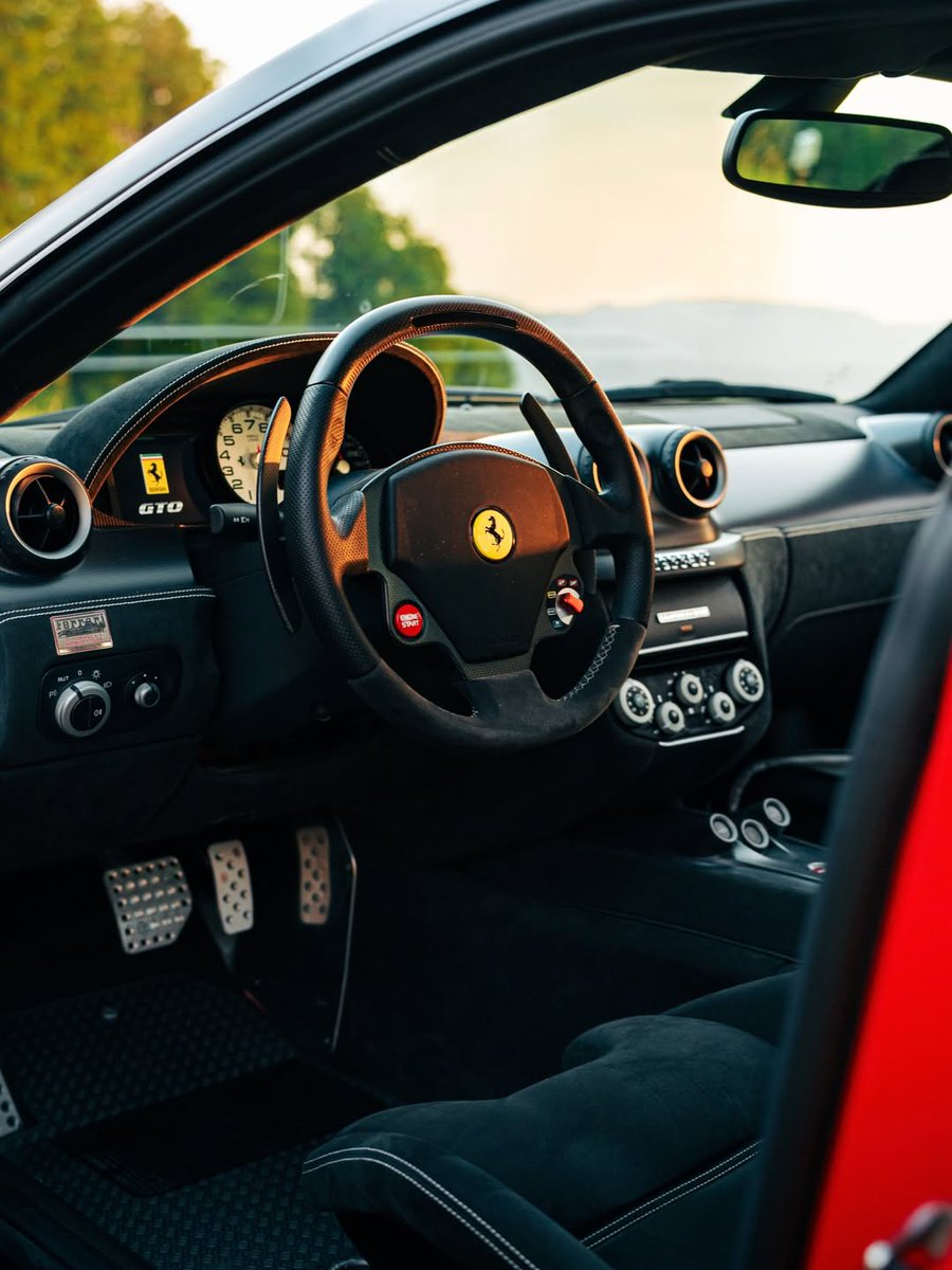 RPMvisualss's tweet photo. Ferrari Gran Turismo Omologata https://t.co/8c5MXtTLYi