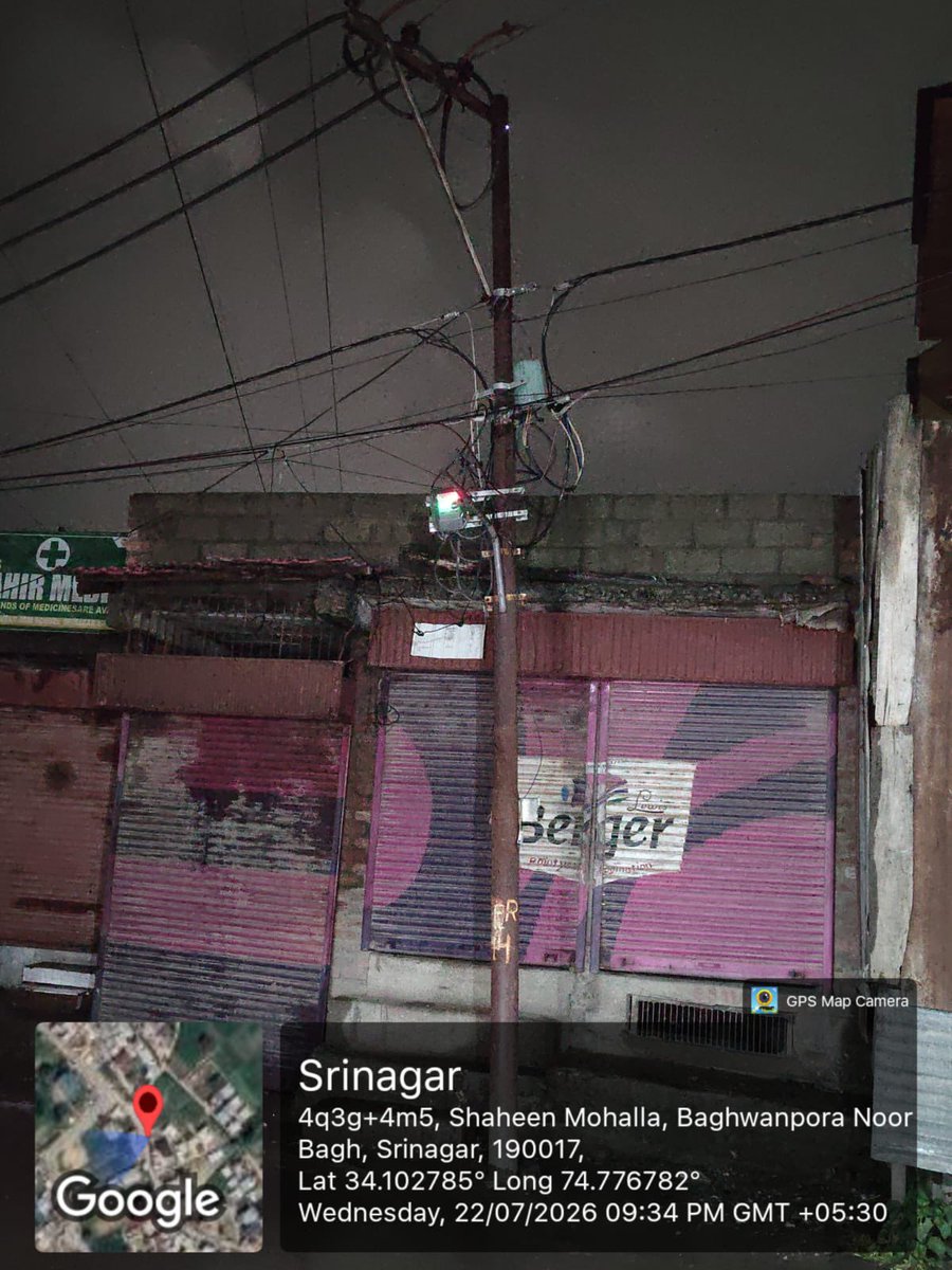 IamRaveed's tweet photo. An11 kV power line at Shaheen Mohalla, Bhagwanpora Noor Bagh, Srinagar is reportedly sparking, posing a serious risk to public safety and nearby properties. Video and images are attached for immediate reference. We request KPDCL to please treat this as an SOS emergency, de-energize the line if necessary, send an emergency team to the site, and rectify the fault before an accident occurs. Kindly address this urgent public safety issue.
@kpdcloffice 
@mashah06 
@sdonawakadal