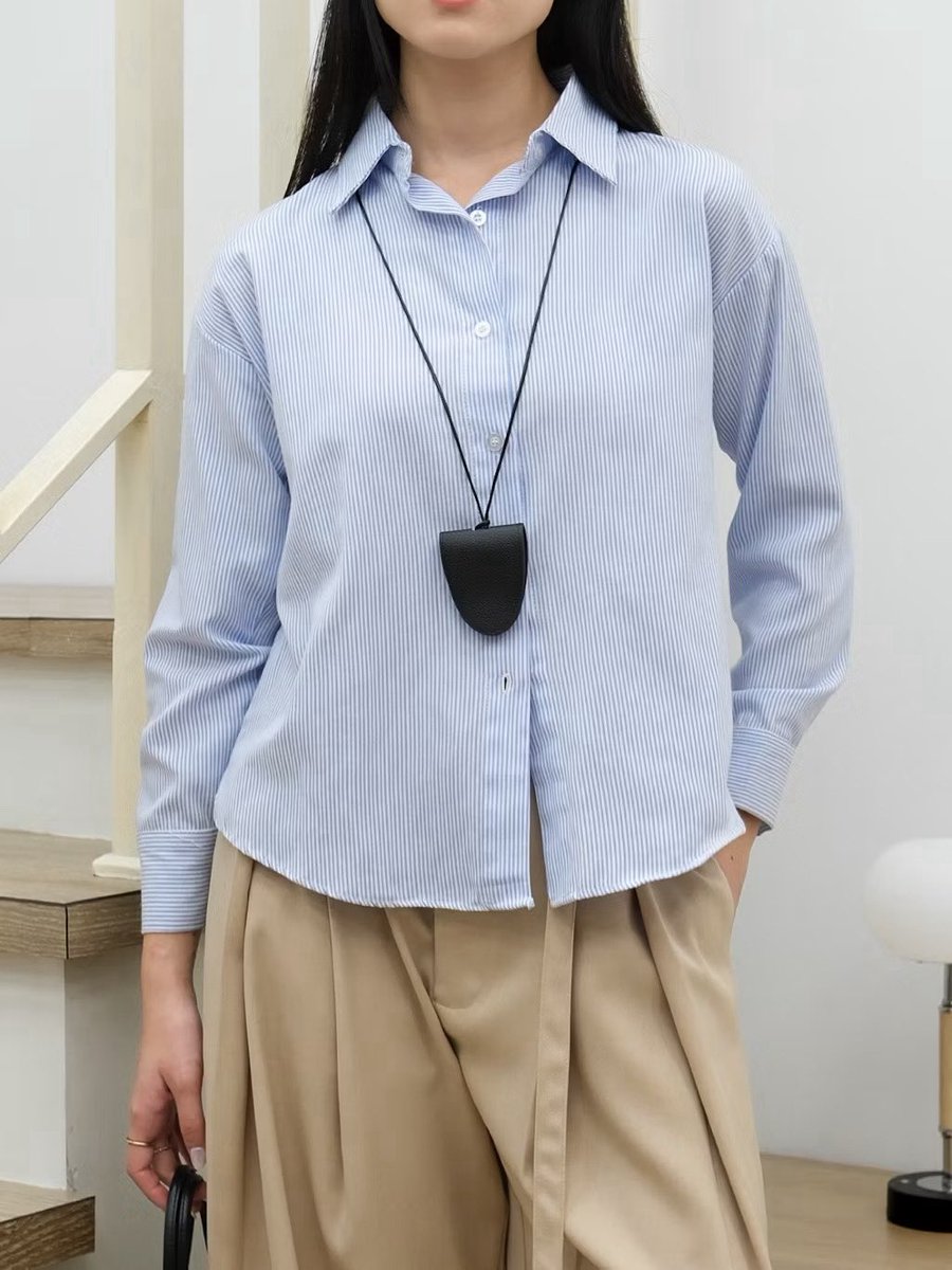 yuwppybear's tweet photo. niatnya cuma cari satu kemeja buat ngantor😅

eh malah masuk wishlist semua karna modelnya simple, warnanyaaa banyak, dan harganya masih masuk akal 🫶🤍 https://t.co/xu38ZFUiGE