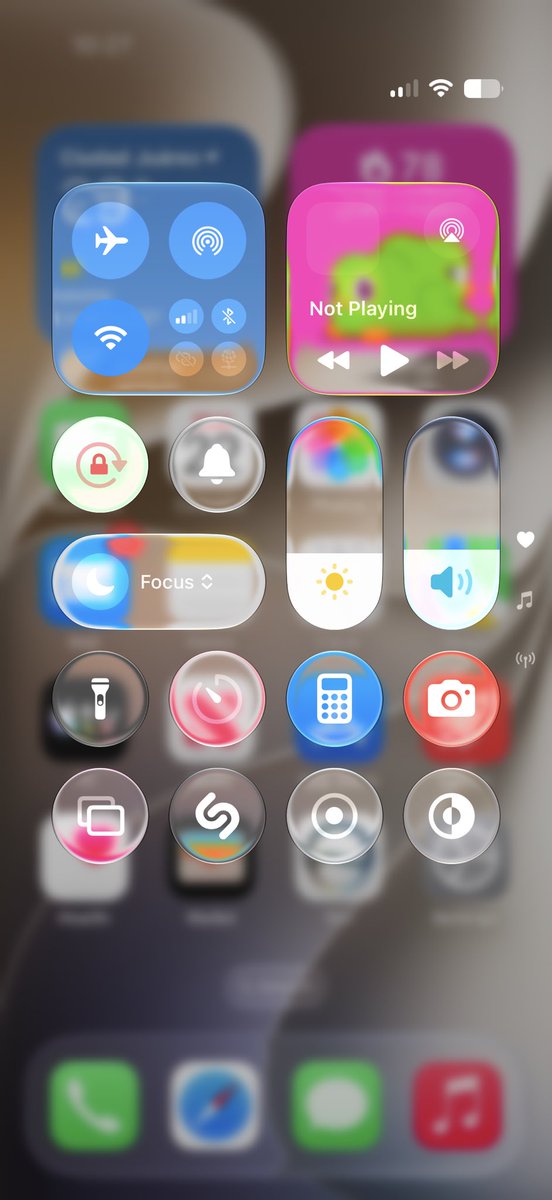Danielnezxt's tweet photo. This is how I would like the control center to look in iOS 27 the first one is ultra clear the second one is the intermediate level and the last one is the frosted level https://t.co/8C2O9m0TXc