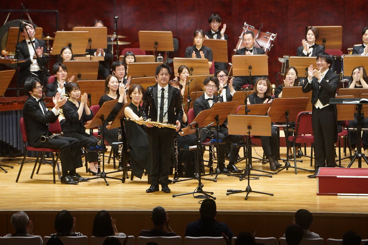 TKWOJapan's tweet photo. 台湾での1公演目「夢行者」が終演しました！オールジョンマッキープログラムは大変な熱演となり、沢山の拍手と歓声をいただきました👏🏻
24日の公演もぜひ足をお運びください✨
#TKWO https://t.co/6eGVgNIMLj