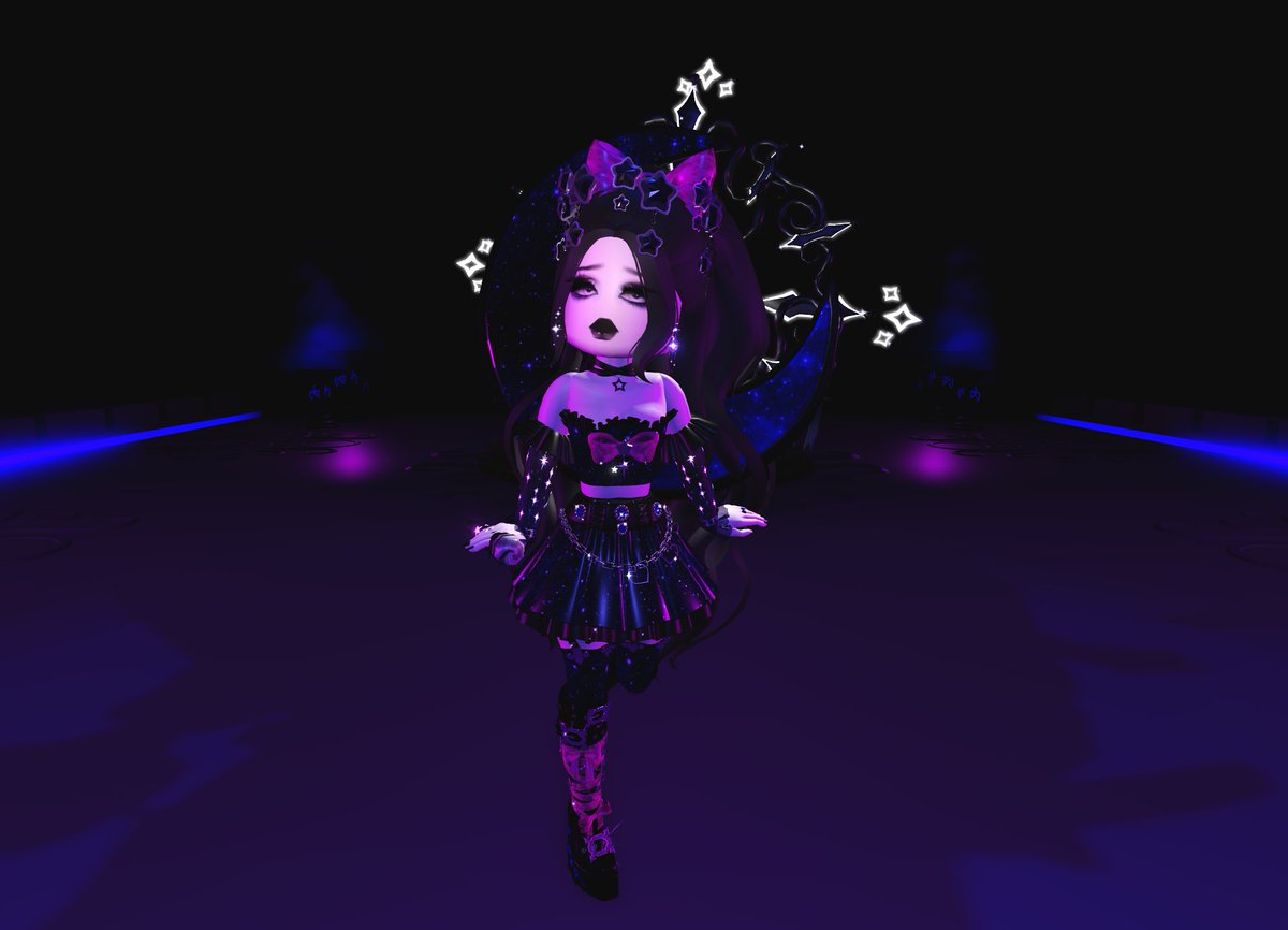 UniqueTiana9's tweet photo. 8 years ago today, I introduced my OC, Princess Delia, to social media through a YouTube video. 🥹

She's been my biggest comfort and creative escape, and I never imagined how much I'd come to adore her. ✨

Happy 8th anniversary, Delia! I love you so much. 🖤

#RoyaleHigh 💫 https://t.co/iPWA4nseS7