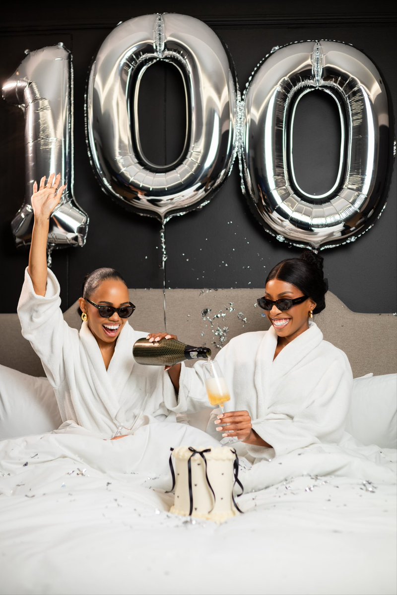 bwss_podcast's tweet photo. BWSS100K🥂💐✨ https://t.co/KEKlFRUNgx