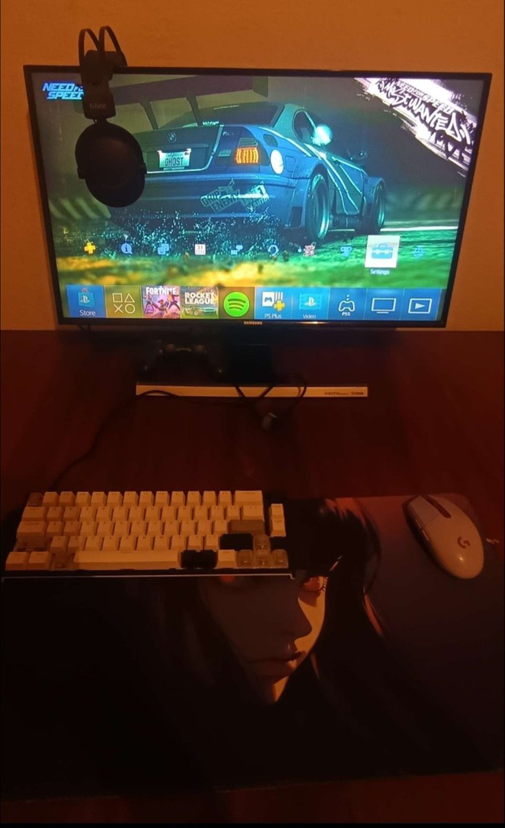OtterFv's tweet photo. Ps4 setup.

https://t.co/T4caMCVnLK
#desksetup #pulsarsetup https://t.co/IF557XYFiE