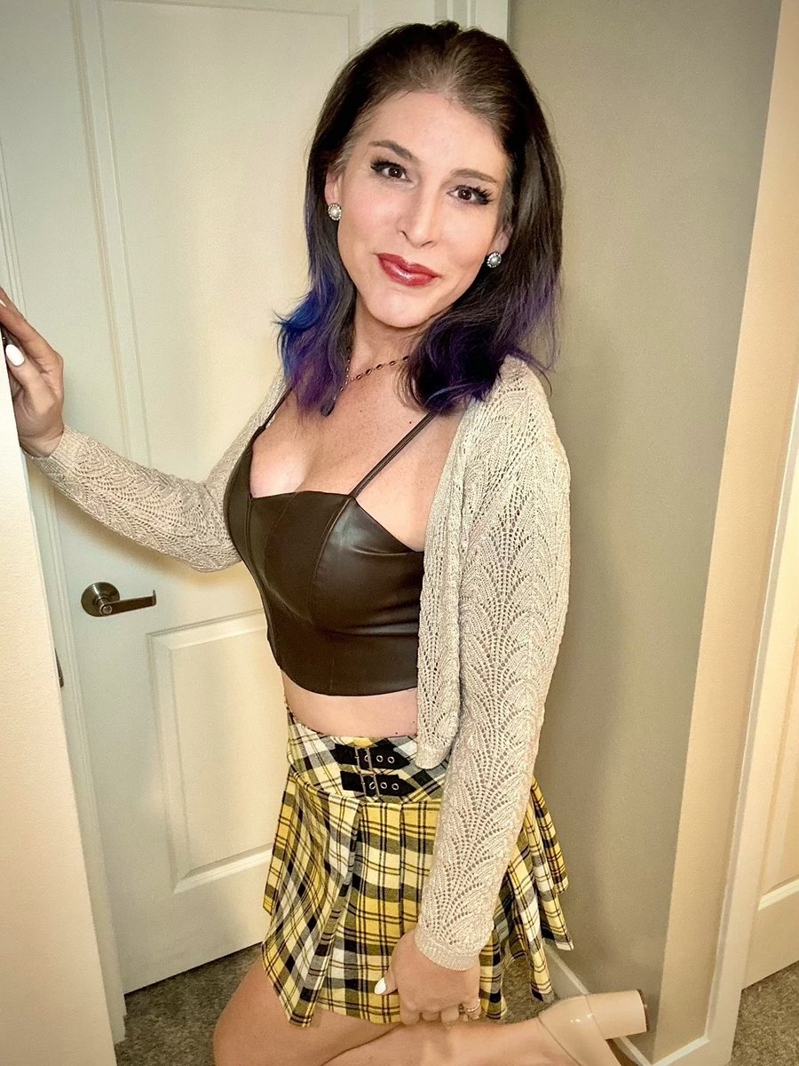 lovinglylucinda's tweet photo. Apparently you like trans women 😘
Tell me more about it > https://t.co/V8BDks2h14
#transgirl #tgirl #tgirls #trans #transgender #transmilf #shemale #Mtf #amateurporn #homemadeporn #onlyfanstrans #transporn #transpornstar #sissies #porn #nsfw #femboy https://t.co/Moy0tfyjBR