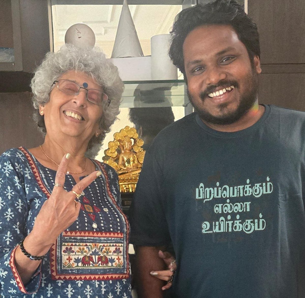 rekhshc's tweet photo. To the boys who pledged their heart to #janaNayagan4ever and whom pradeep &amp; I enjoyed working with for 54 days... you are the best! Enjoy the festival, u guys deserve it! 💖 #janaNayagan4ever https://t.co/FLJsC53xv9