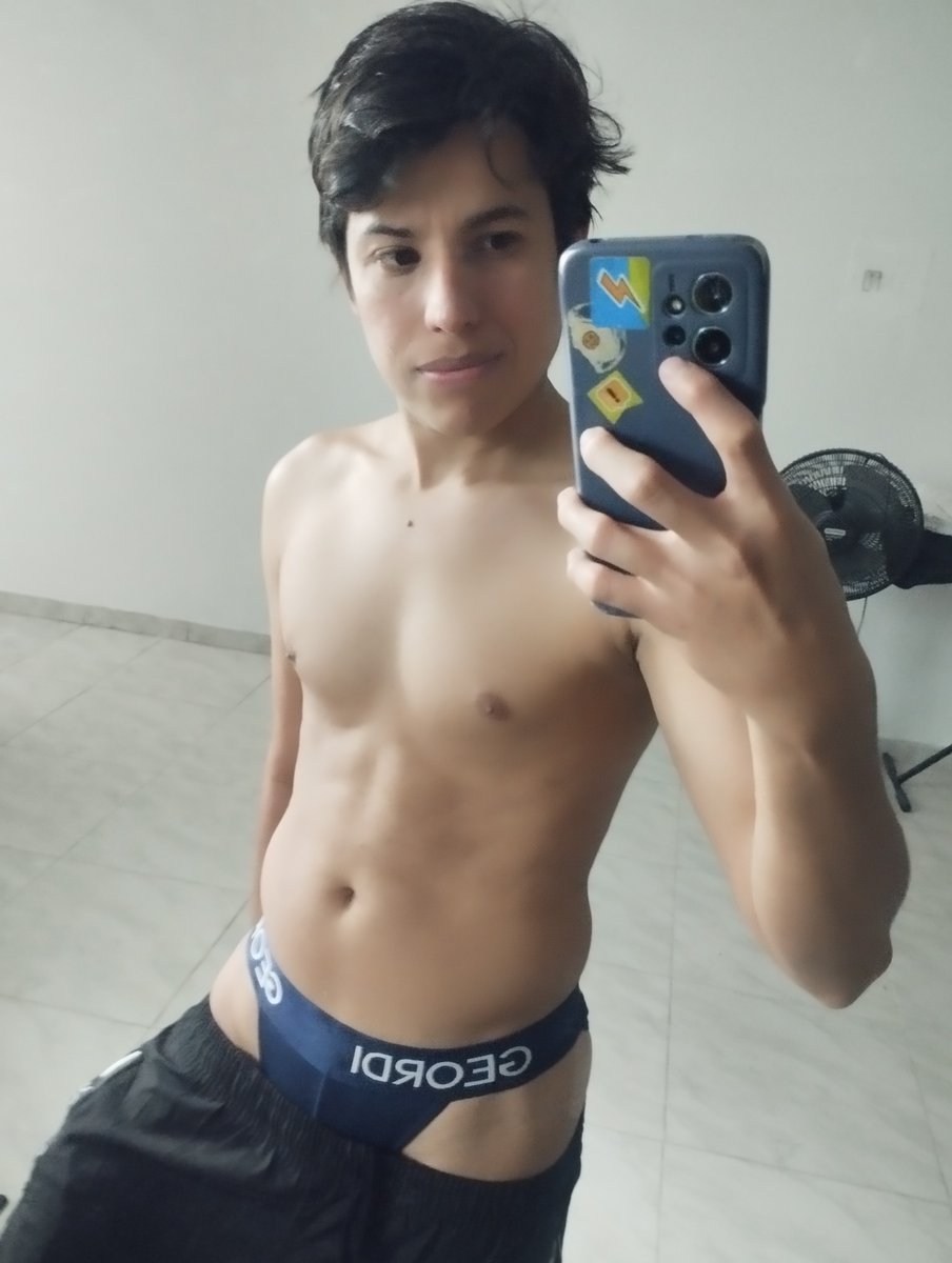 Speedoboy_Peter's tweet photo. https://t.co/9AMG7CBndD