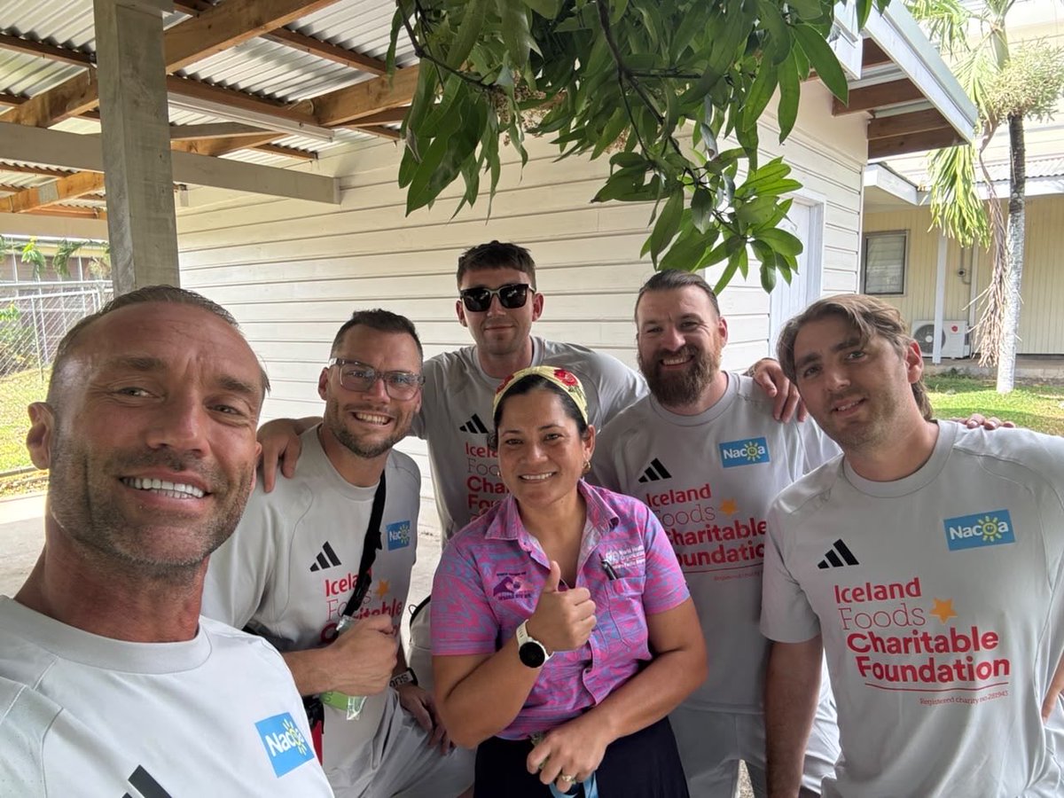 StringerSport's tweet photo. We race midday UK time on Sat.

We’re attempting a @GWR - to finish a 2nd marathon the day before we finished the 1st.

Marathon 1 - Samoa - Sat 25th July 
Marathon 2 - American Samoa - Fri 24th July

Any support is appreciated  

https://t.co/Ndd3GhSSnm

@josh_ffw @CalumBest https://t.co/aOivk2VHD8